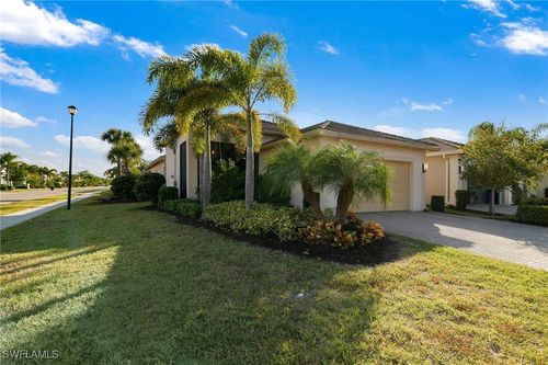 16061 Starglazer Pl, BONITA SPRINGS, FL, 34135-9097 | Card Image