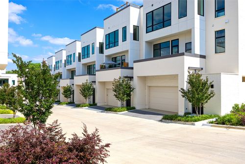 202-610 N Oak Cliff Blvd, Dallas, TX, 75208-3139 | Card Image