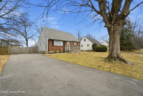 9221 Vevey Rd, Louisville, KY, 40291-1431 | Card Image