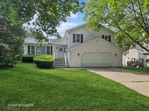 829 Brookside Dr, Bartlett, IL, 60103-4642 | Card Image