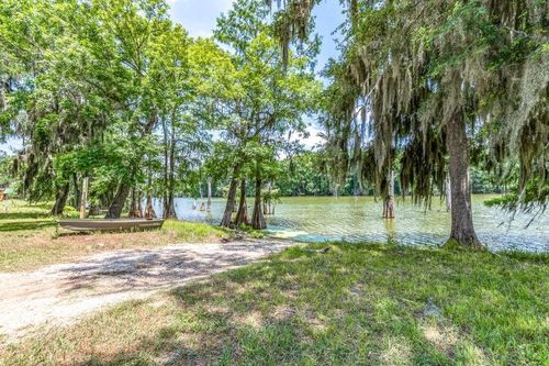 203 Ferguson Dr, Cleveland, TX, 77327-7808 | Card Image