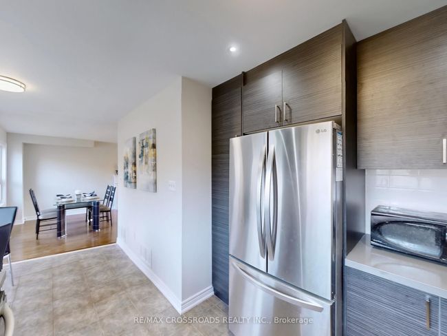 1311 Weller Cross, House other with 3 bedrooms, 2 bathrooms and 1 parking in Milton ON | Image 17