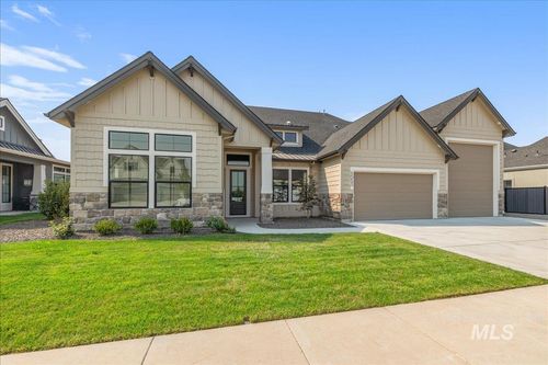 savannah-rv-5053 W Braveheart St, Eagle, ID, 83616-1331 | Card Image