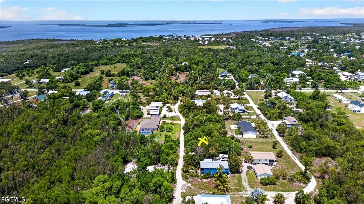 Land in Bokeelia