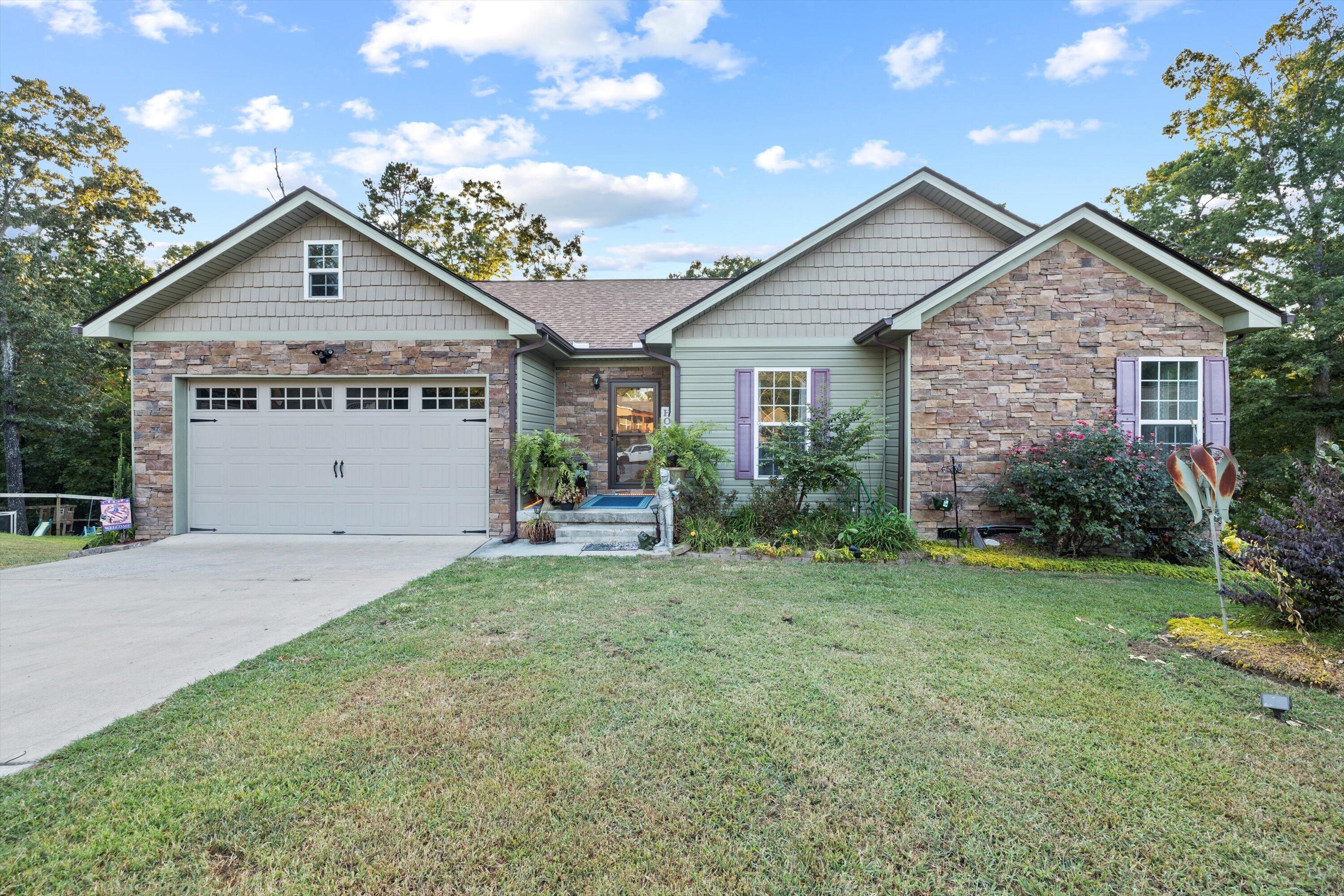 Staghorn Dr, Soddy Daisy, TN 37379