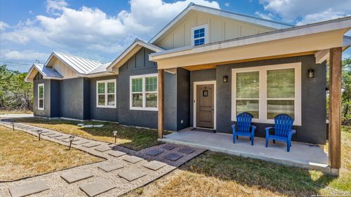 3225 Hawthorne Rd, Spring Branch, TX, 78070-6424 | Card Image