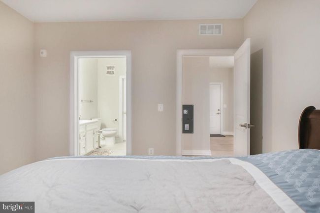 UNIT-103 - 21460 Mount Sterling Ter, Condo with 2 bedrooms, 2 bathrooms and null parking in STERLING VA | Image 10
