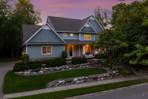 17244 Valley Rd, Eden Prairie, MN, 55347-3741 | Card Image