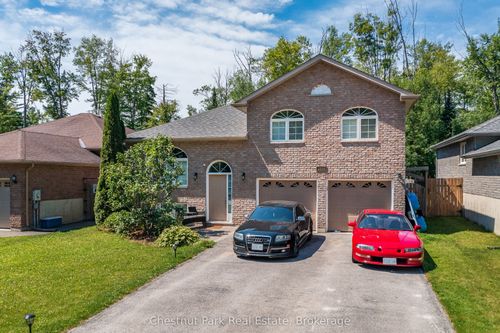 {{alt}} | Card Image