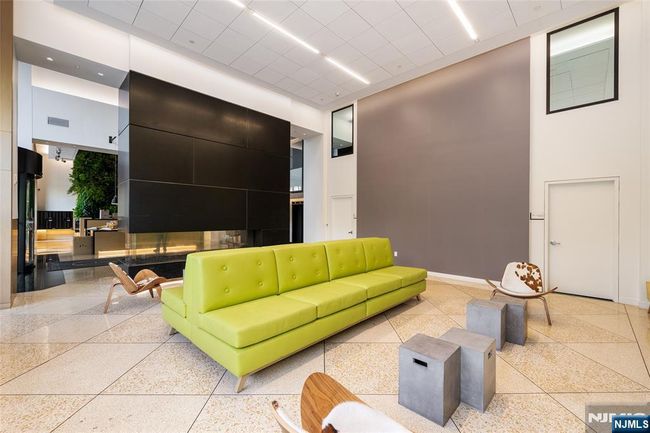250 Gorge, House attached with 1 bedrooms, 1 bathrooms and null parking in Cliffside Park NJ | Image 9