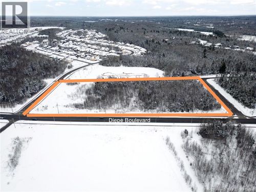 1001 Dieppe Blvd, Dieppe, NB, E1A | Card Image
