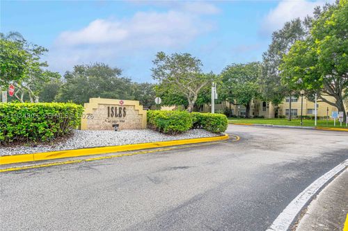 1227-12510 Vista Isles Dr, Plantation, FL, 33325-1333 | Card Image