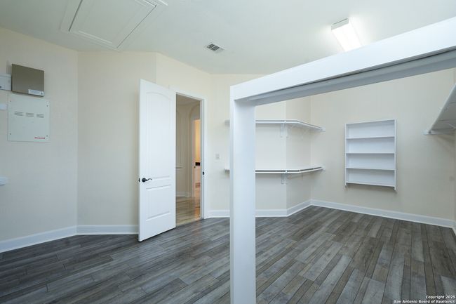 22718 Fossil Peak, House other with 4 bedrooms, 5 bathrooms and null parking in San Antonio TX | Image 15