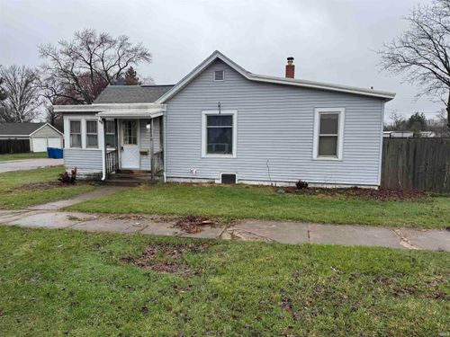 604 Ohio Street, Walkerton, IN, 46574-1015 | Card Image