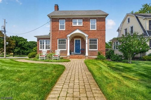 31 Frederick St, Morristown, NJ, 07960-2926 | Card Image