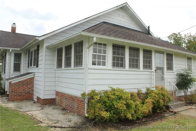 895 N Broad Ridge Rd, House other with 3 bedrooms, 2 bathrooms and null parking in Orrum NC | Image 24