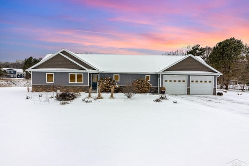 969 E Shoreline Dr, Hope, MI, 48628-9337 | Card Image