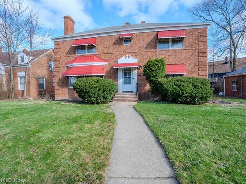 13699 Cedar Road, University Heights, OH, 44118 | Card Image