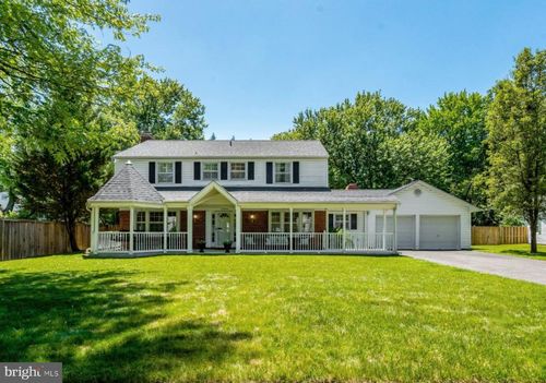 13042 Maple View Ln, FAIRFAX, VA, 22033-3614 | Card Image
