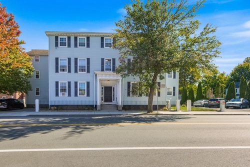 8-75 Cabot St, Beverly, MA, 01915-4979 | Card Image