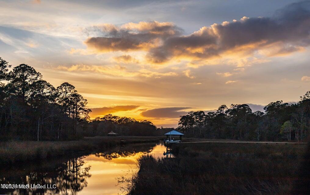 Land in Ocean Springs 2