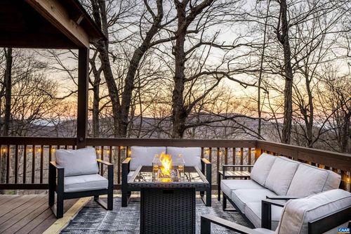 96 Squirrel Tree Ln, WINTERGREEN RESORT, VA, 22967-8236 | Card Image