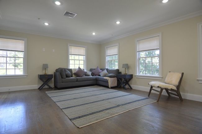 UNIT-2 - 56 Cedar St, Condo with 3 bedrooms, 2 bathrooms and 1 parking in Boston MA | Image 8