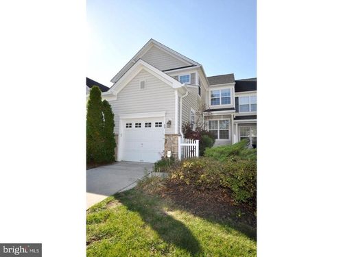 23 Compass Cir, MOUNT LAUREL, NJ, 08054-6106 | Card Image