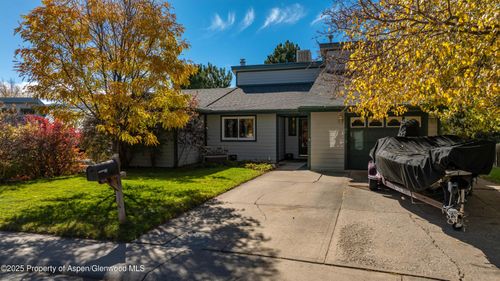 751 Buckeye Ct, Rifle, CO, 81650-2112 | Card Image