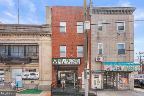 2840 W Girard Ave, PHILADELPHIA, PA, 19130-1215 | Card Image