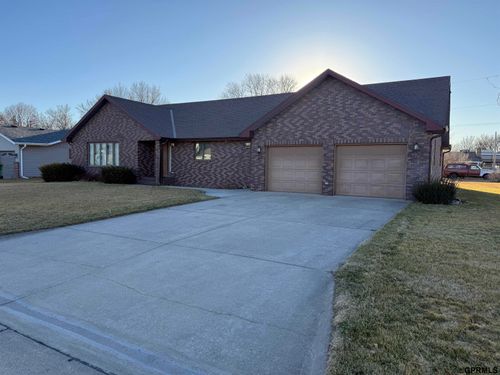 1181 18th St, Henderson, NE, 68371-8910 | Card Image