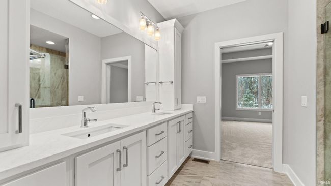 17810 Tullymore Ln, Condo with 3 bedrooms, 2 bathrooms and null parking in Leo IN | Image 21