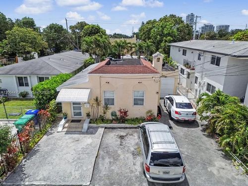 3554 Sw 26th St, Miami, FL, 33133-2009 | Card Image