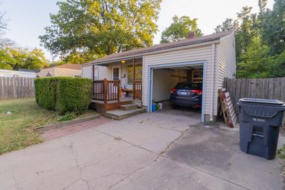 2957 E Glen Oaks, House other with 2 bedrooms, 2 bathrooms and null parking in Wichita KS | Image 3