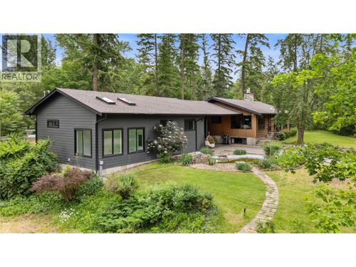 3153 Hall Rd, Kelowna, BC, V1W2R8 | Card Image