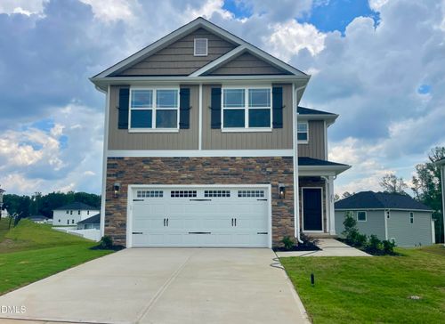 207 Drayton Hall Ln, Sanford, NC, 27330-9750 | Card Image