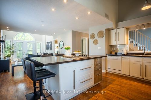 c2-1655 Nash Rd, Courtice, ON, L1E1S8 | Card Image