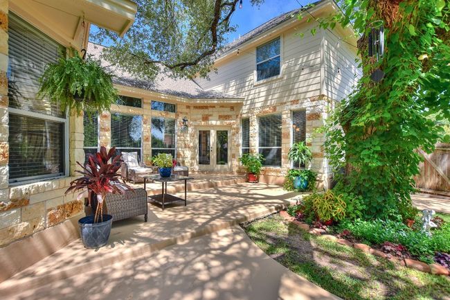 Large Shaded Back Patio | Image 34