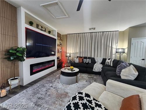 259 Morning Crest Ave, Las Vegas, NV, 89183-8517 | Card Image