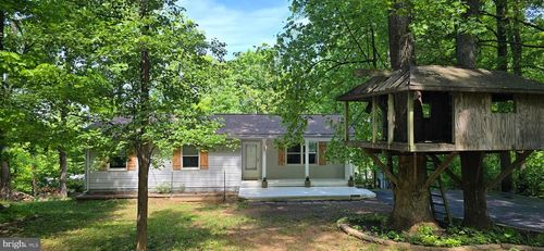 63 Hickory Nut Rd, LINDEN, VA, 22642-5247 | Card Image