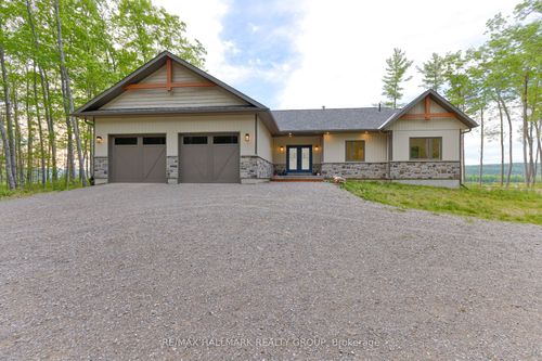64 Hamish Trail, Westmeath, ON, K0J2L0 | Card Image