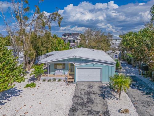 216 Gladiolus St, ANNA MARIA, FL, 34216 | Card Image