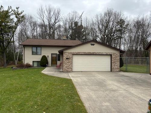 8118 Carstens Rd, Newton, WI, 54220 | Card Image