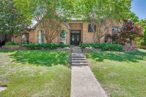5722 Brushy Creek Trl, Dallas, TX, 75252-2344 | Card Image