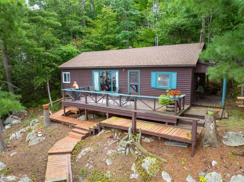 7 Barbs Lane, Bastard/South Burgess, ON, K0G1L0 | Card Image