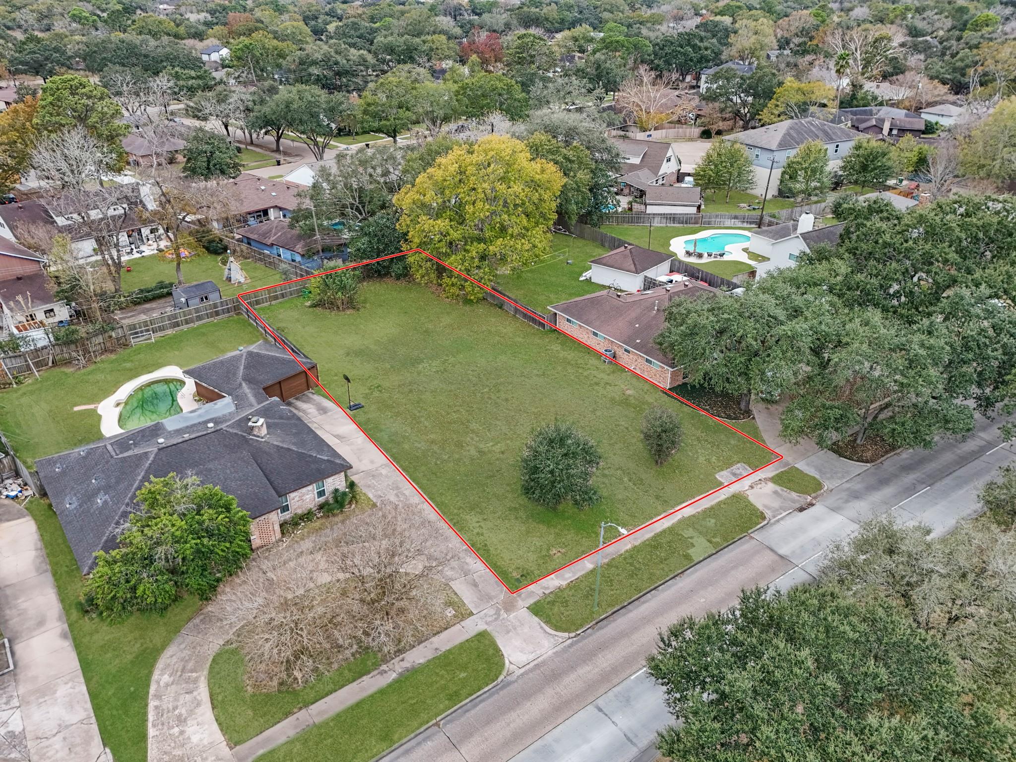 Land in Houston