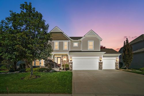 8393 Coldwater Dr, Powell, OH, 43065-2506 | Card Image