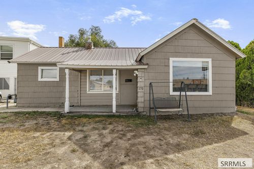 270 1st St, Idaho Falls, ID, 83401-3966 | Card Image