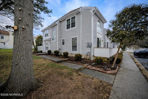 22 Borelle Sq, Parlin, NJ, 08859-2302 | Card Image