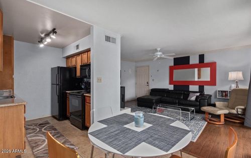 3207-3600 N Hayden Rd, Scottsdale, AZ, 85251-4720 | Card Image